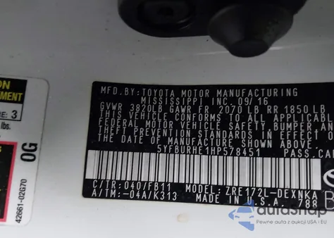 2017 Toyota Corolla Le z USA, uszkodzony, nr VIN 5YFBURHE1HP578451